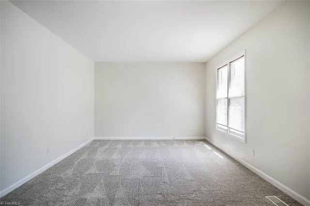 $209,000 | 121 Westview Drive, Unit 43, Carrboro, NC 27510