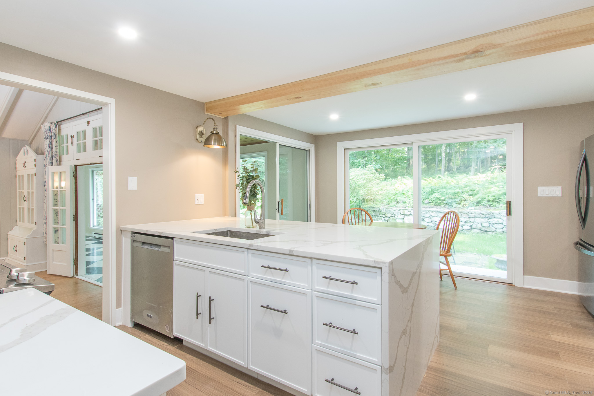 211 New Canaan Road Wilton, CT 06897 - Photo 12 of 40