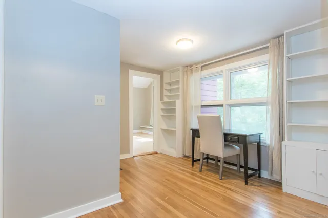 $5,200 | 211 New Canaan Road, Wilton, CT 06897