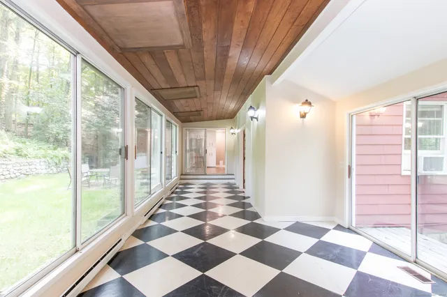 $5,200 | 211 New Canaan Road, Wilton, CT 06897