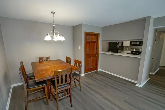 $164,000 | 832 South Clearview Parkway, Unit 224, New Orleans, LA 70123