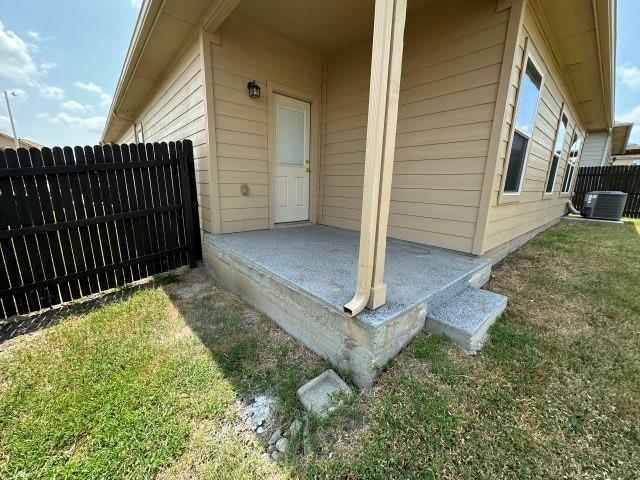 15108 Bullbrier Road Austin, TX 78724 - Photo 3 of 17 Gallery Image 3