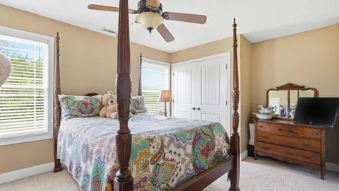 $489,000 | 4046 Summit Drive, Greenbrier, TN 37073