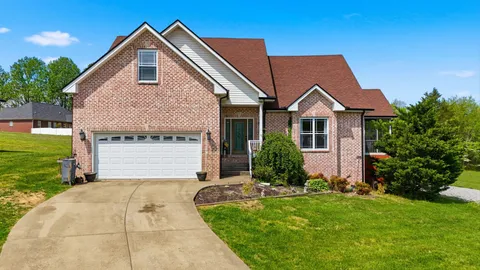 $489,000 | 4046 Summit Drive, Greenbrier, TN 37073