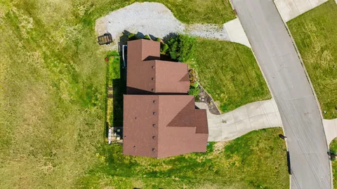 $489,000 | 4046 Summit Drive, Greenbrier, TN 37073