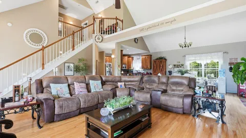 $489,000 | 4046 Summit Drive, Greenbrier, TN 37073