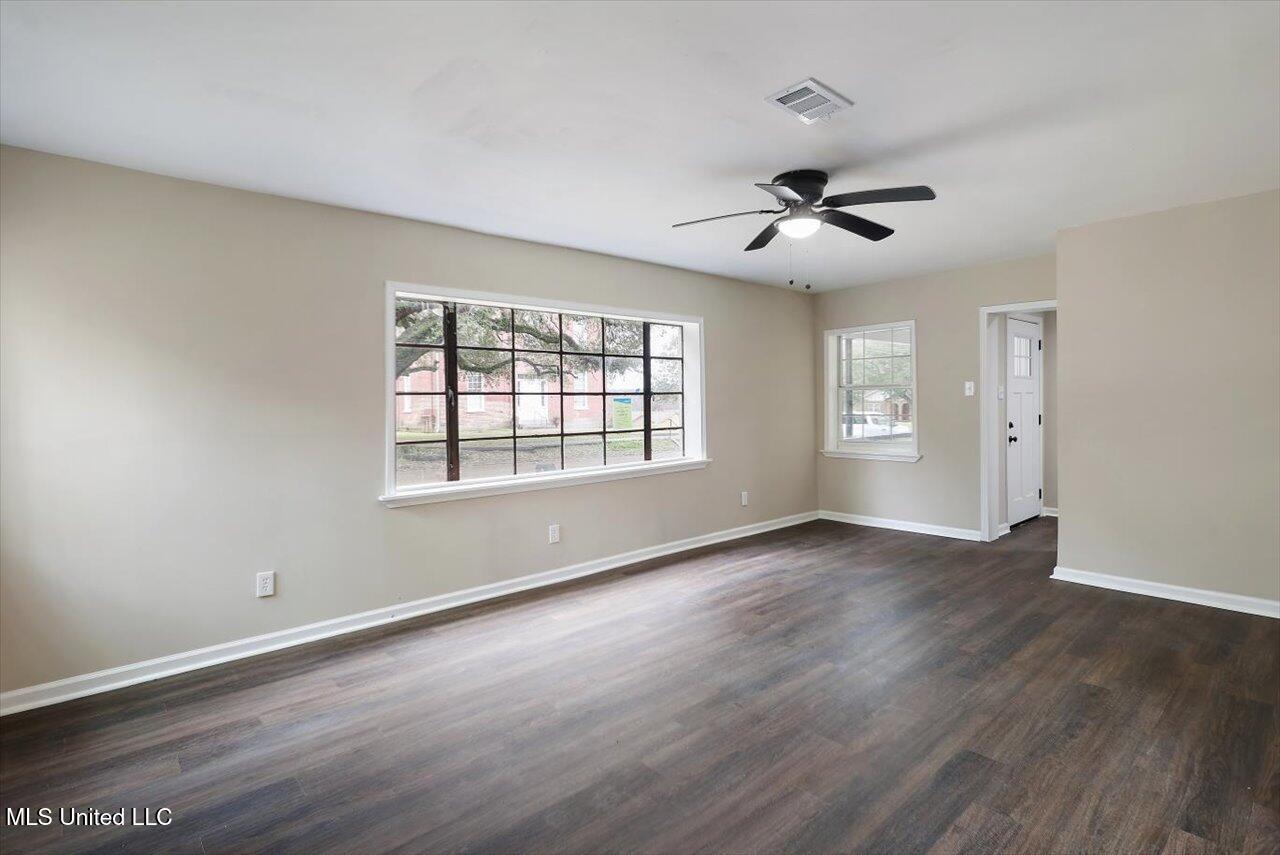 404 Walnut Street Port Gibson, MS 39150 - Photo 7 of 29 07-404 Walnut St