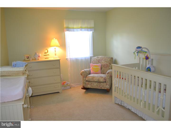 131 Beech Terrace Springfield, PA 19064 - Photo 18 of 24 Bedroom 3