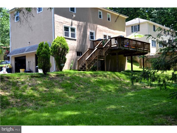131 Beech Terrace Springfield, PA 19064 - Photo 22 of 24 Exterior Back