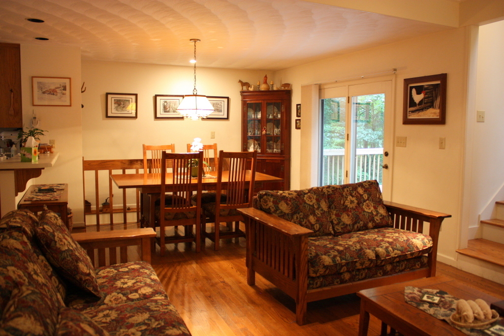 6010 2 Ford Road Roanoke, VA 24018 - Photo 7 of 18 Dining