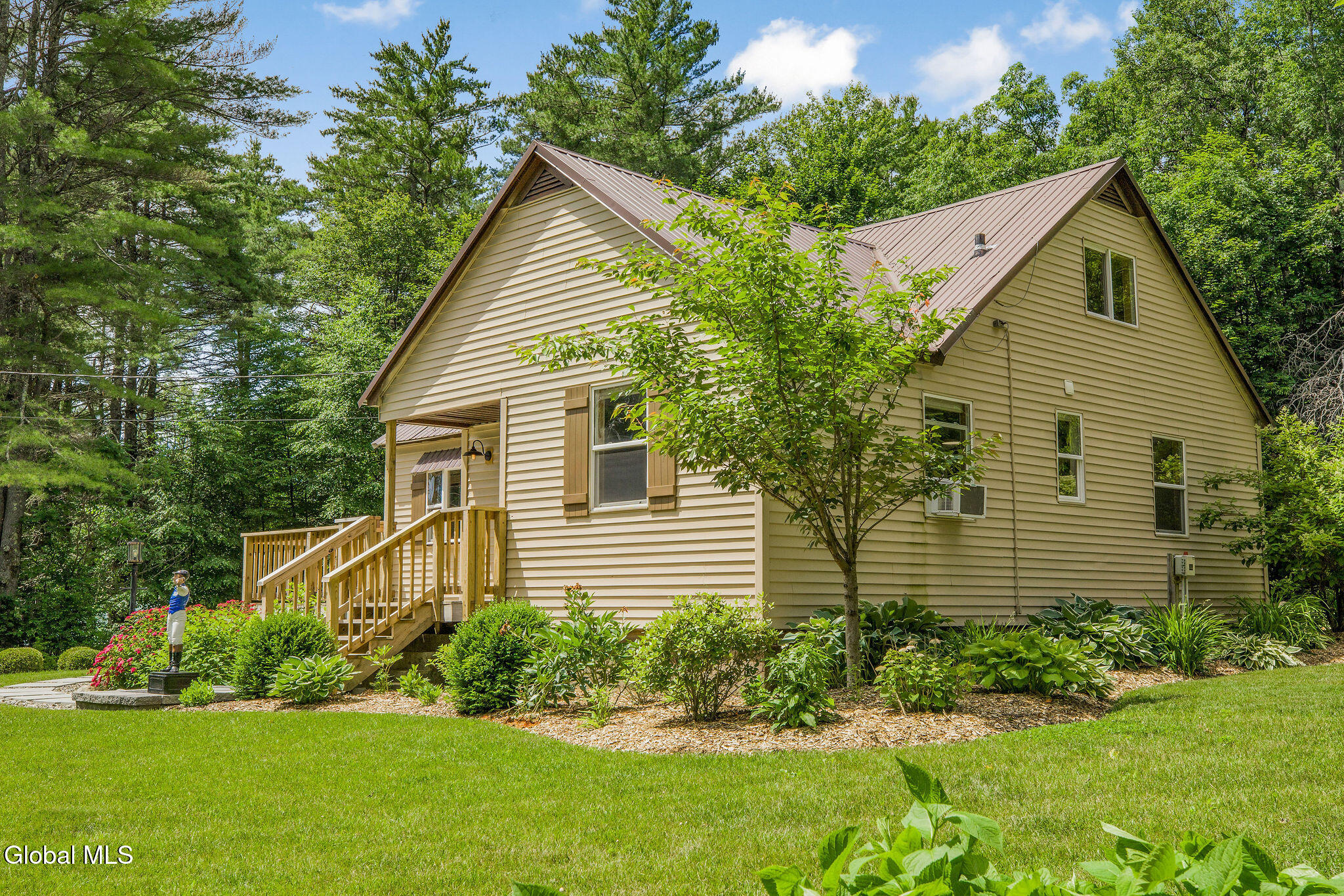 5867 Sacandaga Road Galway, NY 12074 - Photo 6 of 40 5867SacandagaEXTERIOR-15