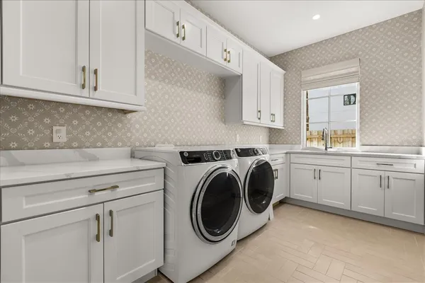 $2,950,000 | 151 Oakwood Way, Winter Park, FL 32789