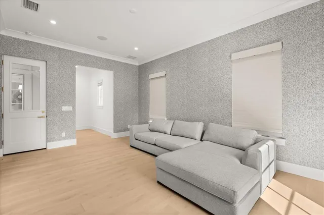 $3,180,000 | 151 Oakwood Way, Winter Park, FL 32789