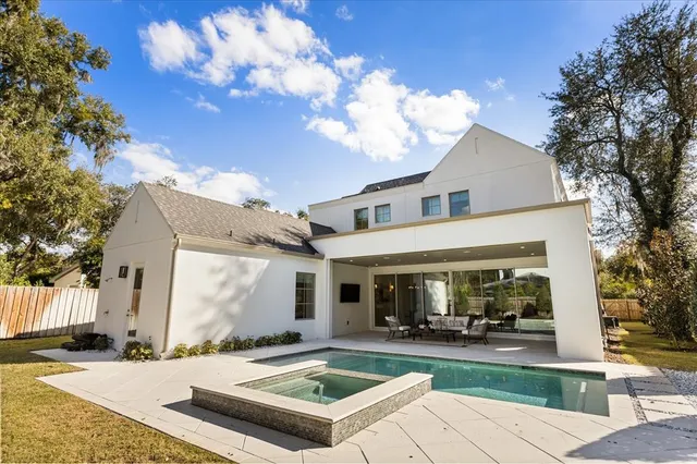 $3,180,000 | 151 Oakwood Way, Winter Park, FL 32789