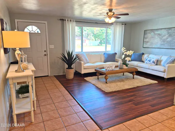 $1,800 | 737 5th Street, Port Orange, FL 32129