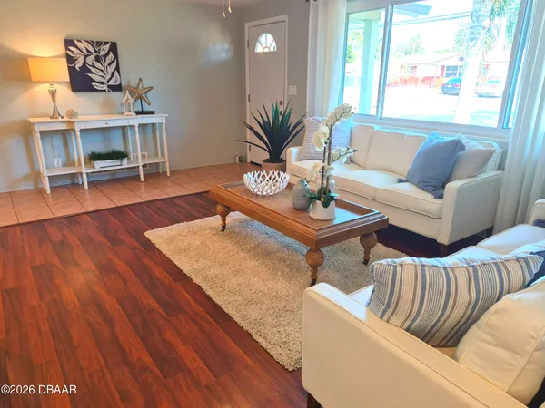 $1,800 | 737 5th Street, Port Orange, FL 32129