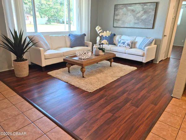 $1,800 | 737 5th Street, Port Orange, FL 32129