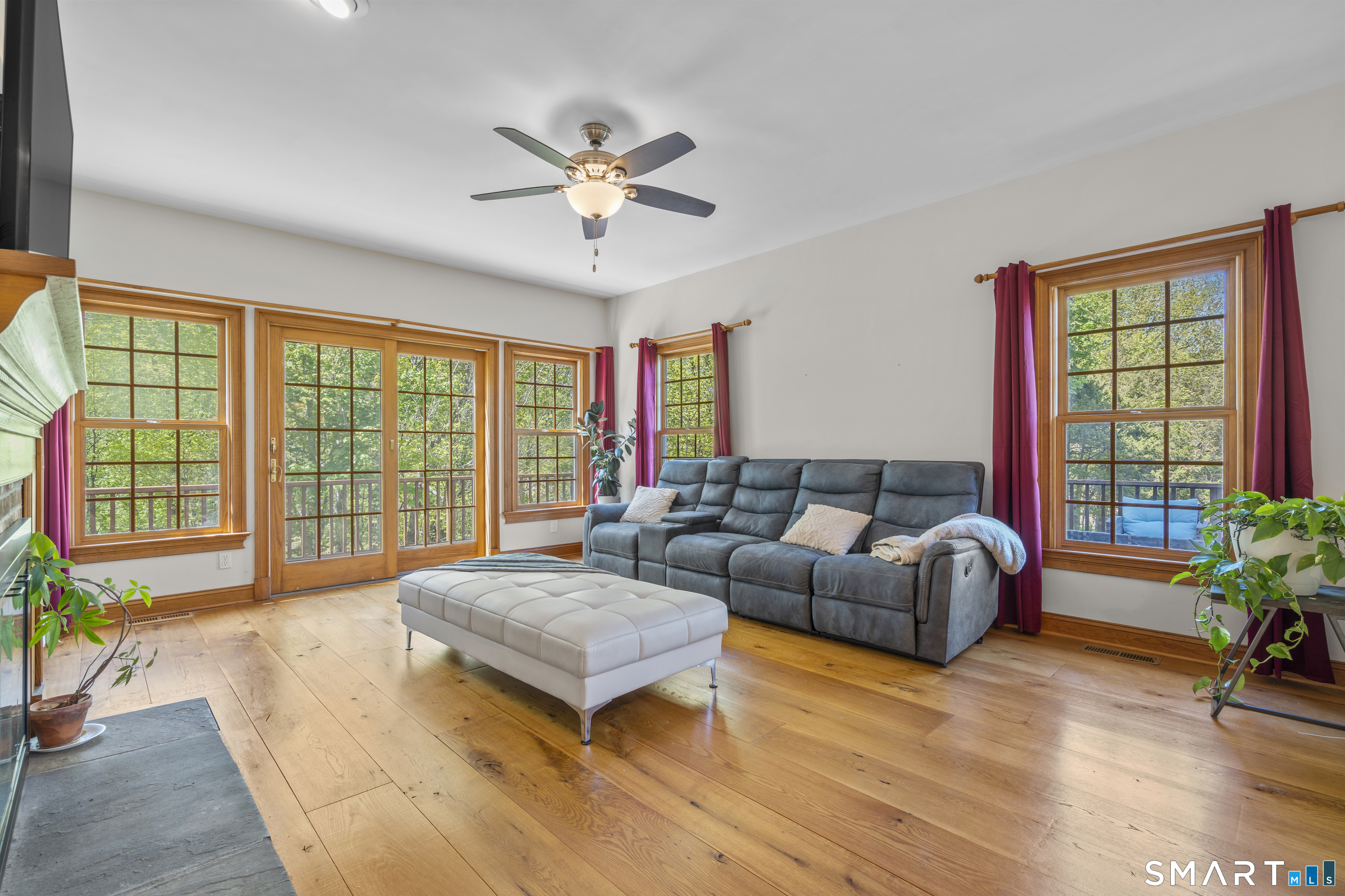 332 Hattertown Road Monroe, CT 06468 - Photo 14 of 37