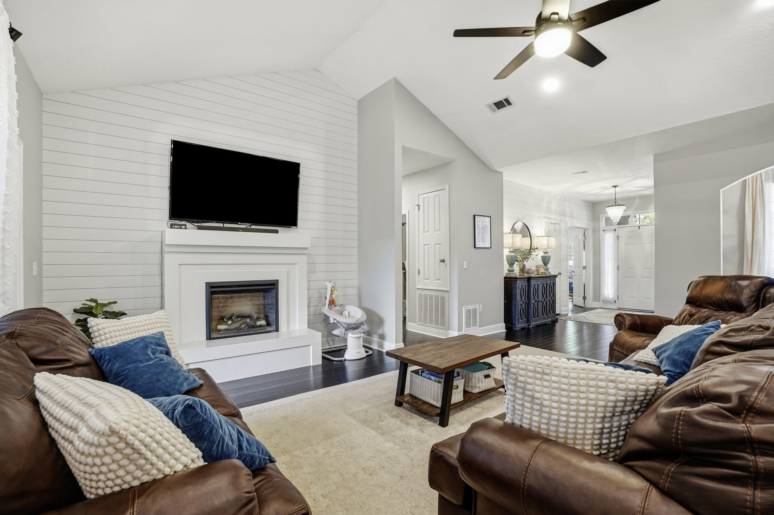 52 Mango Lane Freeport, FL 32439 - Photo 7 of 49 011_F8_52_Mango_Ln