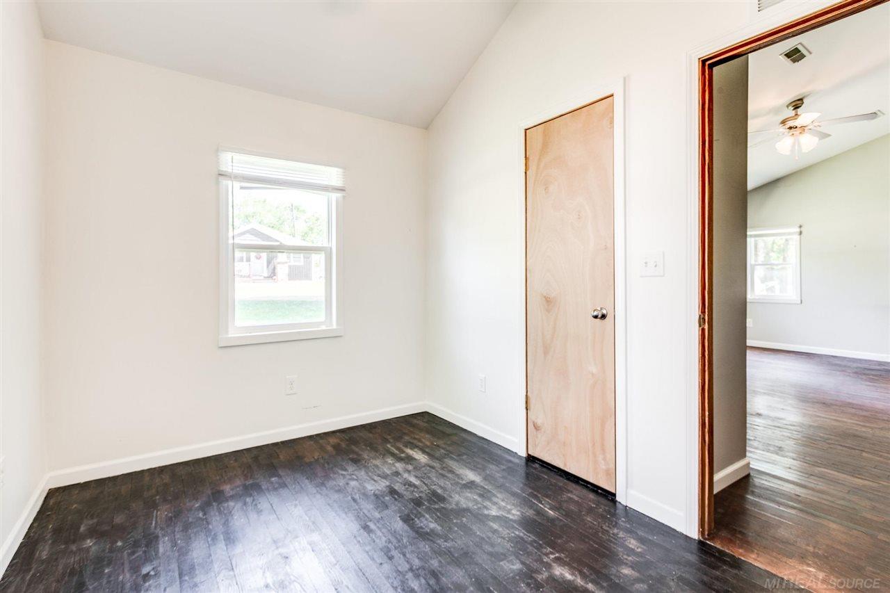 7326 Shoreward Road Lexington, MI 48450 - Photo 20 of 29 Bedroom Three