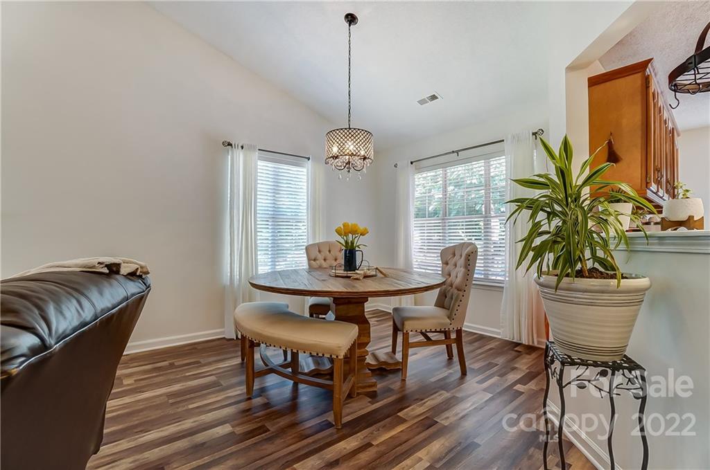 11829 Old Timber Road Charlotte, NC 28269 - Photo 8 of 41 Gallery Image 8