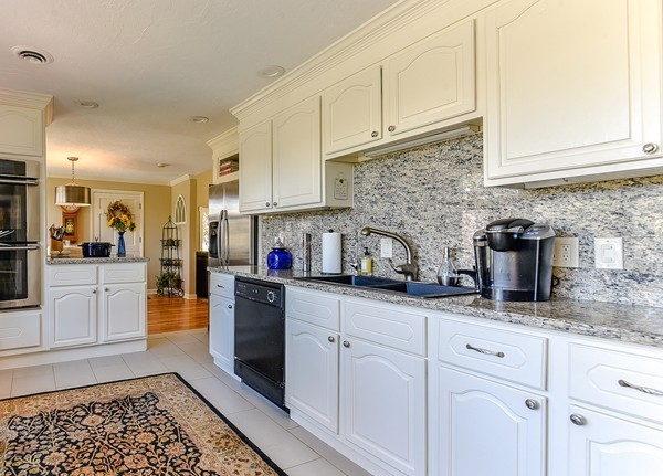 85 Brush Hill Road Sherborn, MA 01770 - Photo 2 of 20 Gallery Image 2