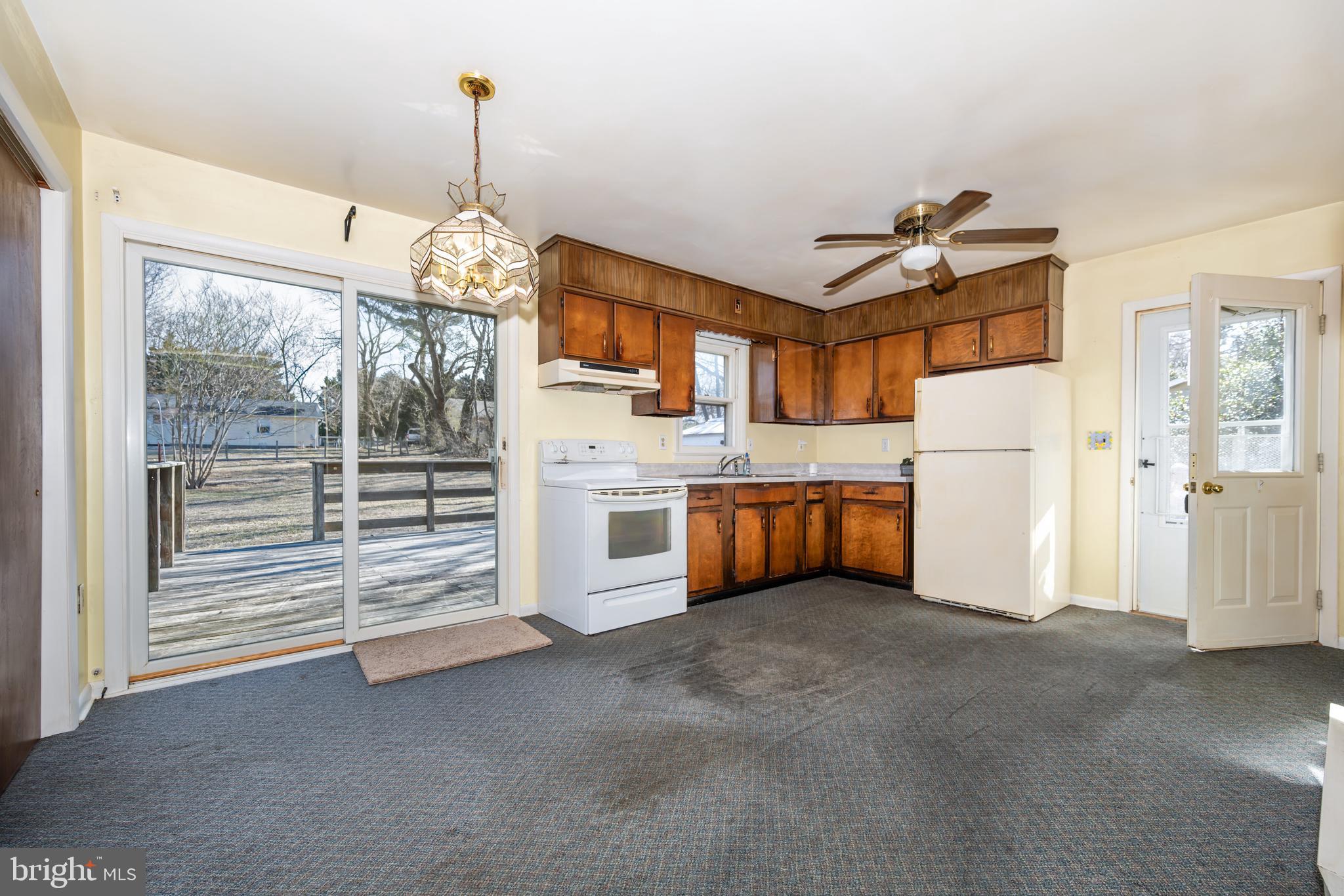 118 Tuxedo Road Chestertown, MD 21620 - Photo 10 of 26 eat-in kitchen