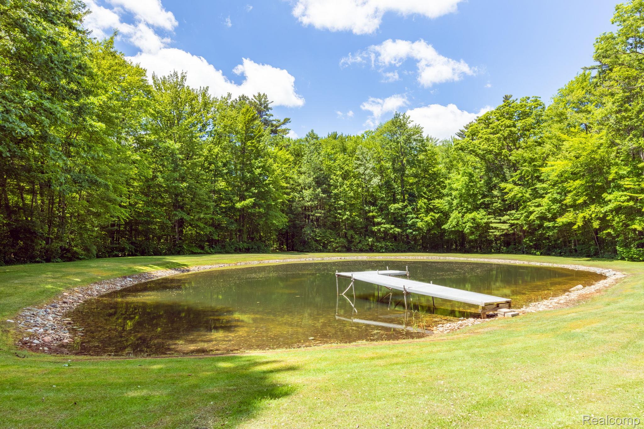3121 Abbottsford Road North Street, MI 48049 - Photo 8 of 39 3121 Abbottsford Rd (38).jpg