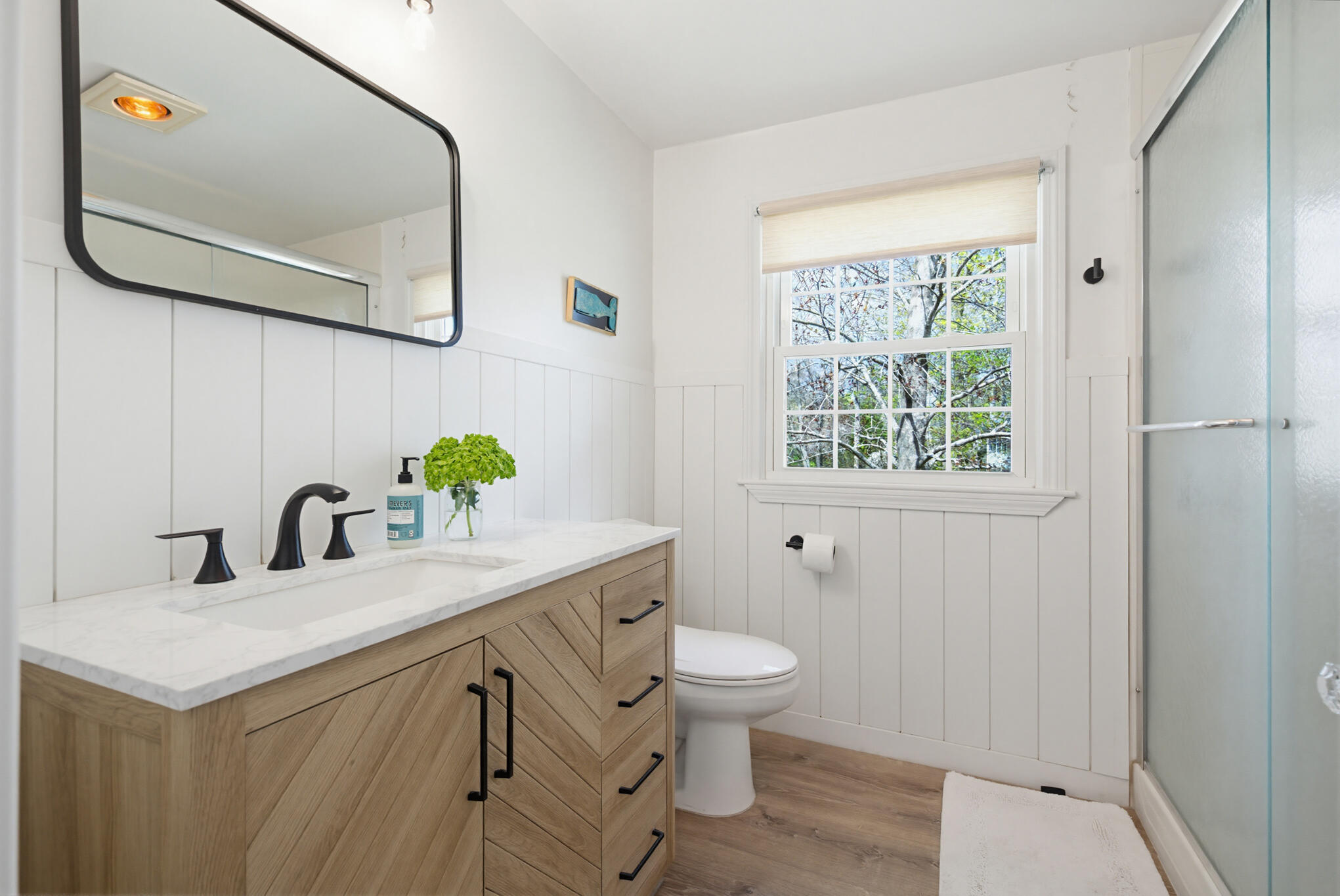 90 Southside Road York, ME 03909 - Photo 35 of 59 90SouthsideRd-primary bath