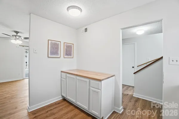 $187,500 | 1648 Hollow Drive, Charlotte, NC 28212