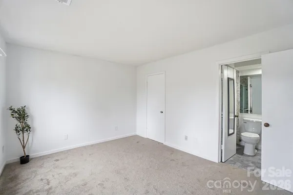 $187,500 | 1648 Hollow Drive, Charlotte, NC 28212