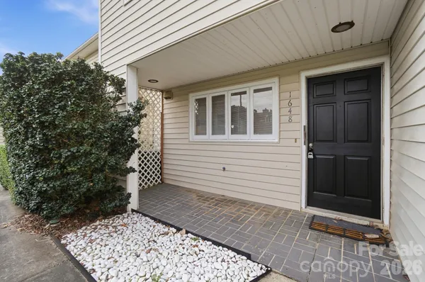 $187,500 | 1648 Hollow Drive, Charlotte, NC 28212