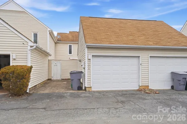 $187,500 | 1648 Hollow Drive, Charlotte, NC 28212