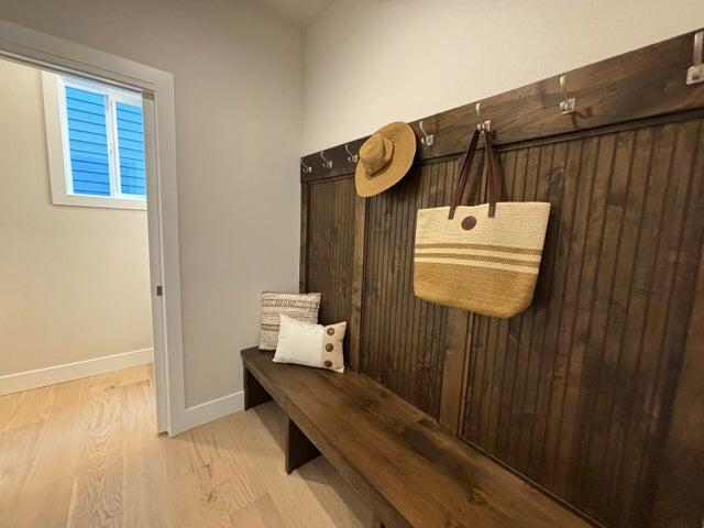 20237 Glen Vista Road Bend, OR 97703 - Photo 13 of 27 Mudroom