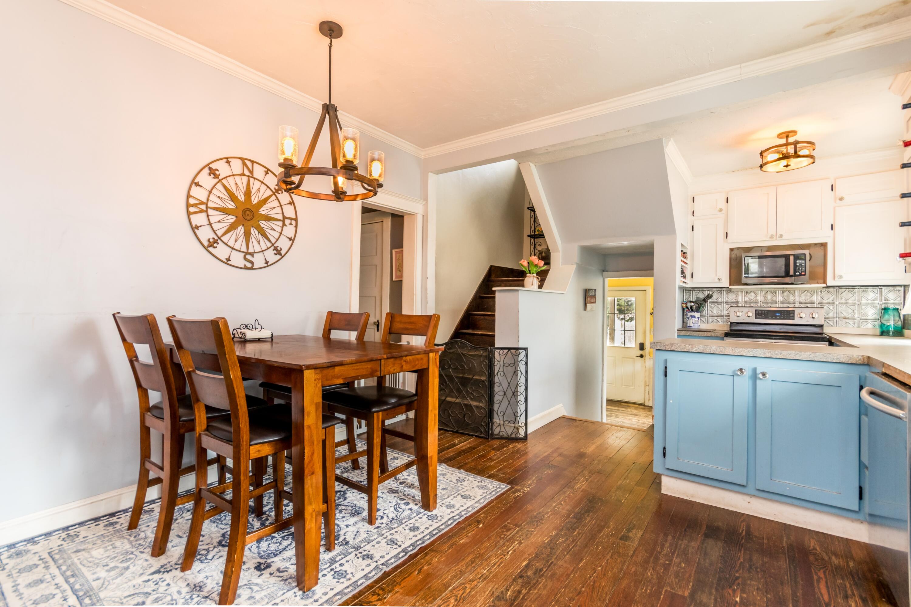 24 Old Bridge Road Buzzards Bay, MA 02532 - Photo 13 of 43 Kitchen/dining
