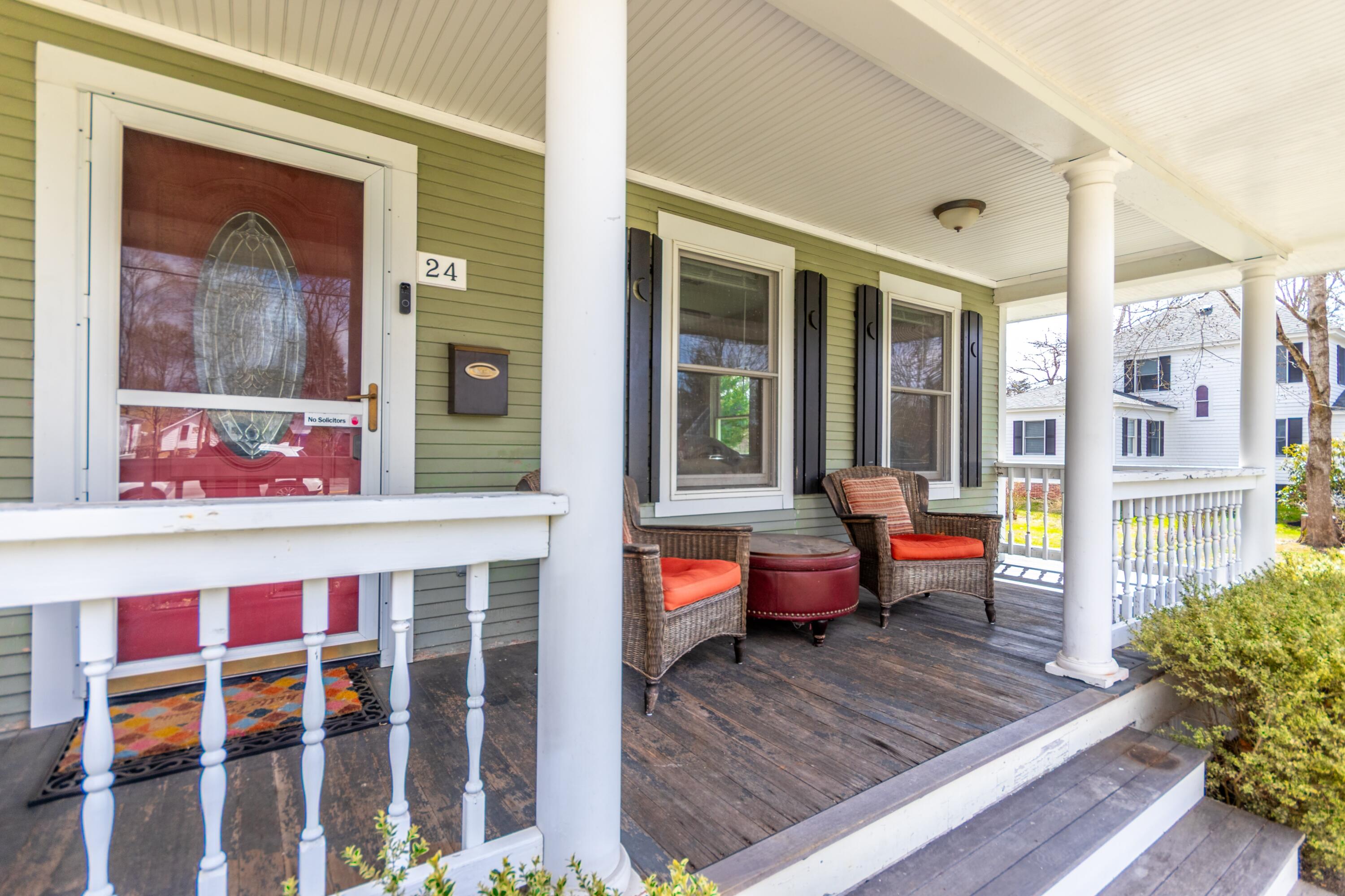 24 Old Bridge Road Buzzards Bay, MA 02532 - Photo 6 of 43 Welcoming front porch