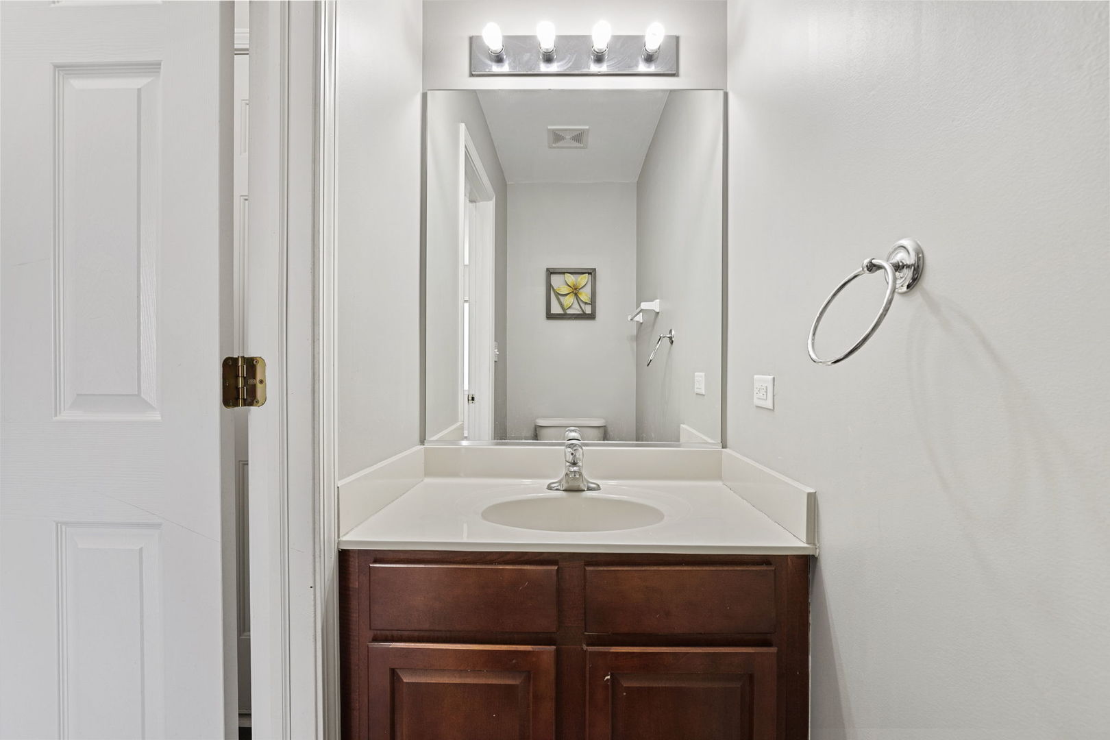 801 South Parkside Drive Round Lake, IL 60073 - Photo 11 of 34