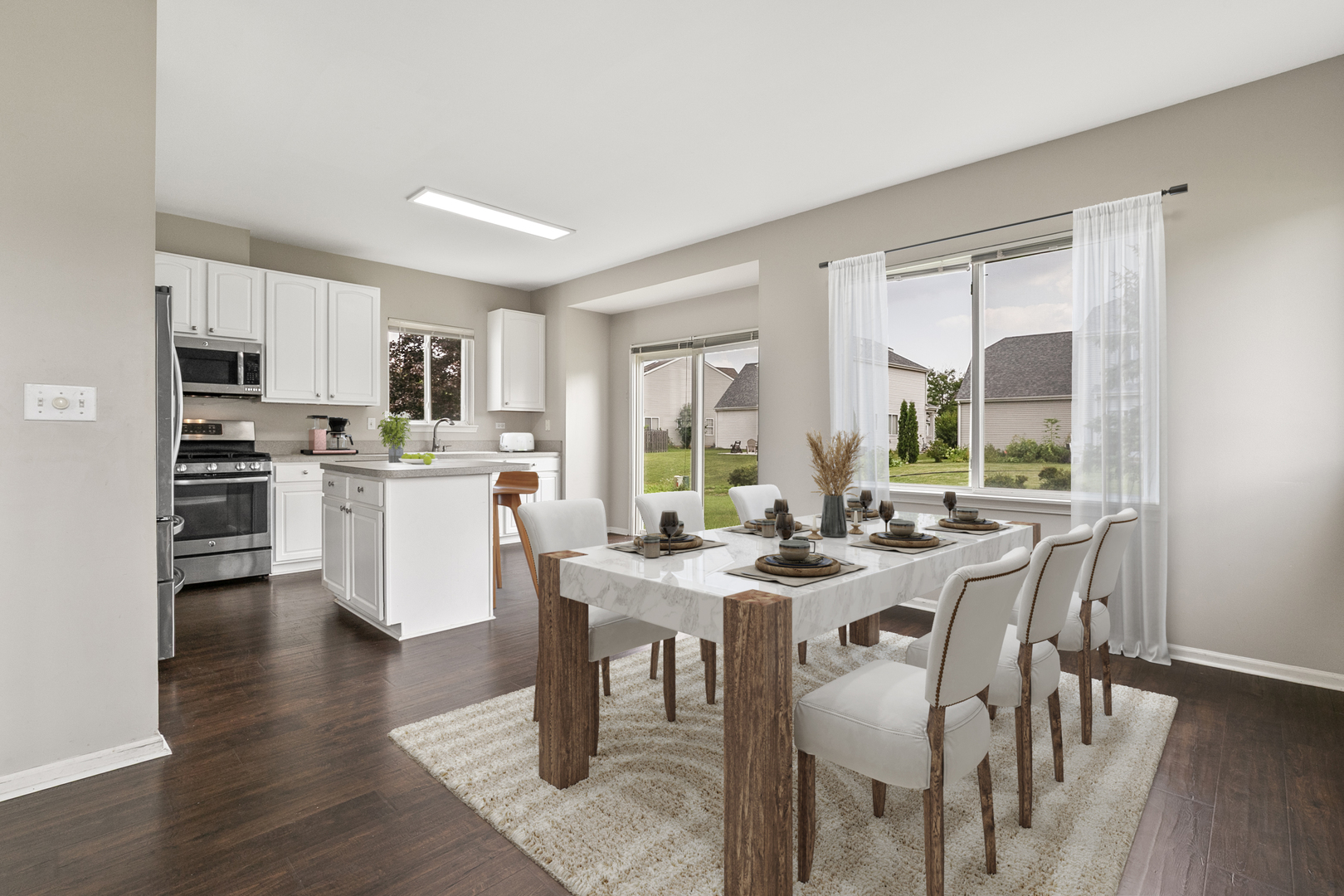 801 South Parkside Drive Round Lake, IL 60073 - Photo 5 of 34