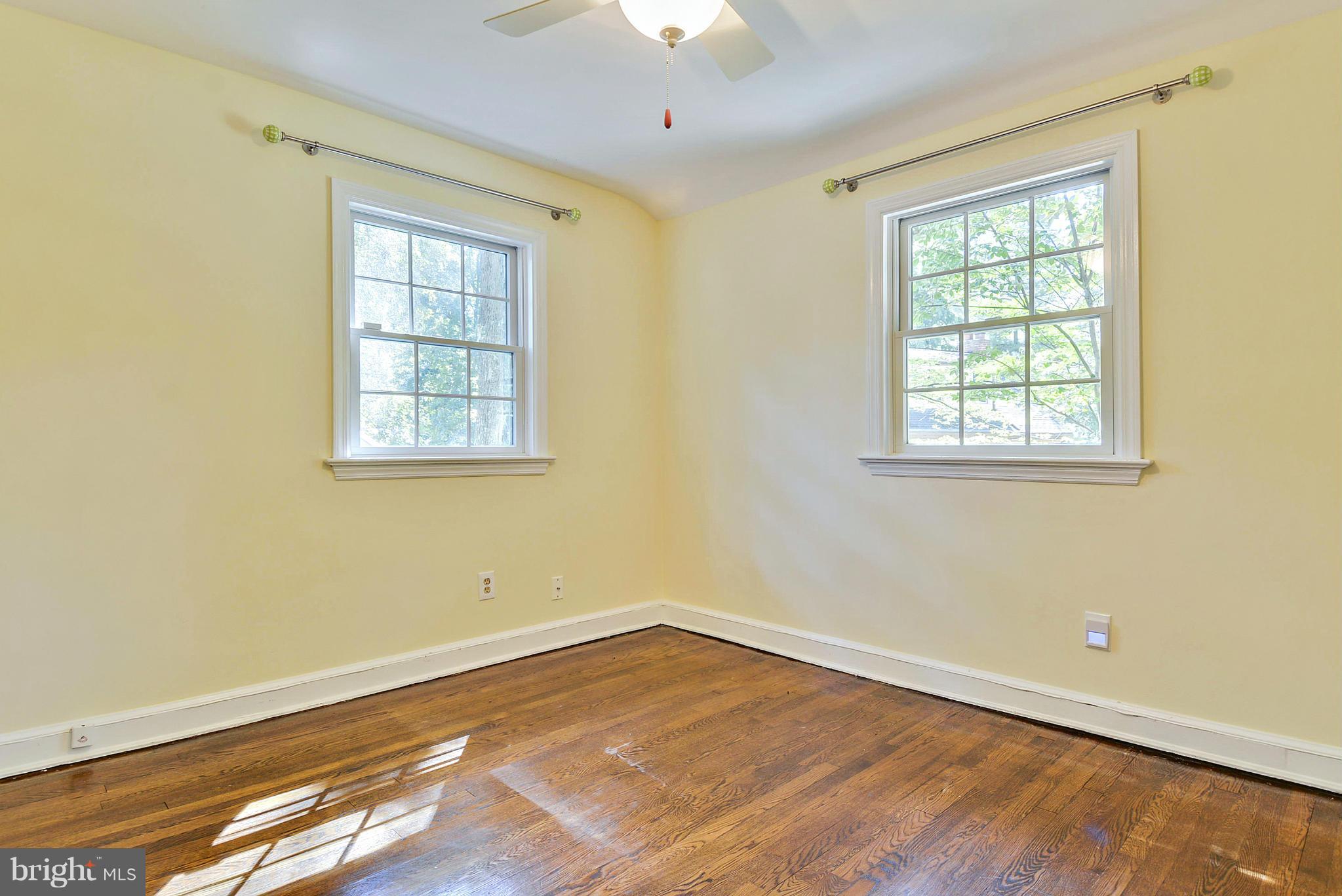 1502 Red Oak Drive Silver Spring, MD 20910 - Photo 20 of 30 Bedroom