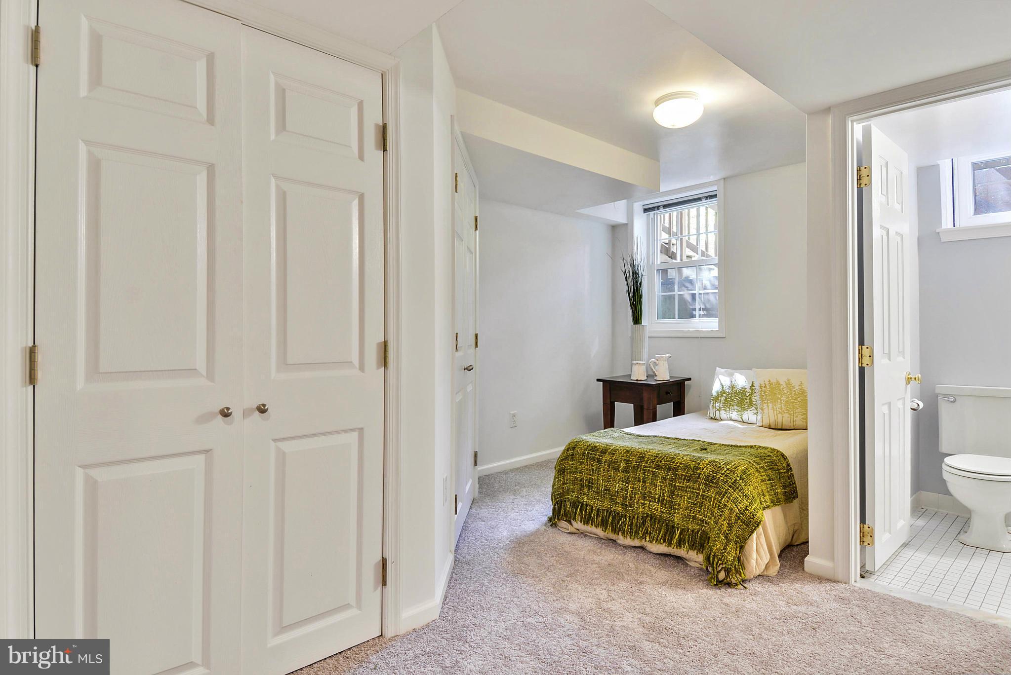 1502 Red Oak Drive Silver Spring, MD 20910 - Photo 24 of 30 Bedroom