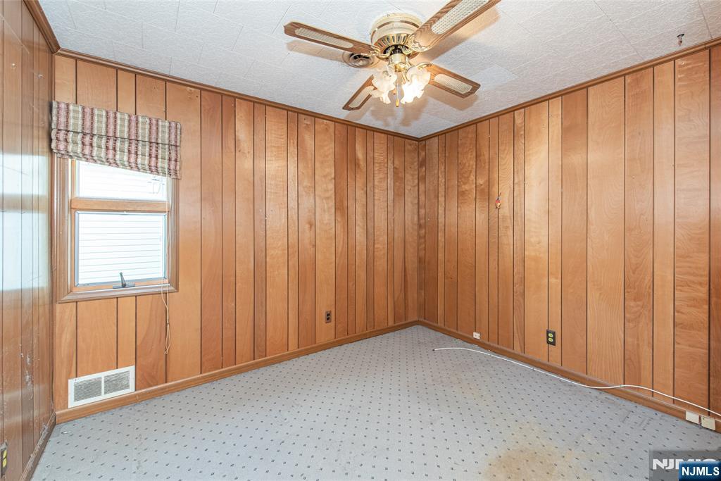 15-15 Jordan Road Fair Lawn, NJ 07410 - Photo 7 of 26 Gallery Image 7