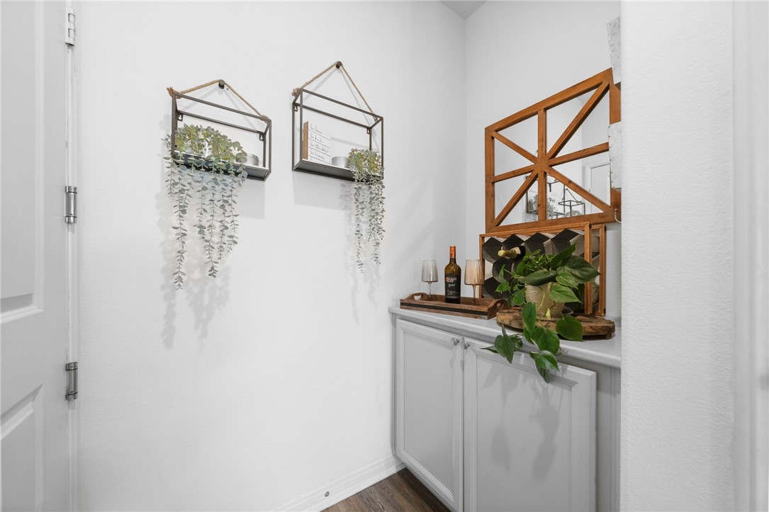 30154 Old Mill Road Menifee, CA 92584 - Photo 27 of 74 Mud room area from garage
