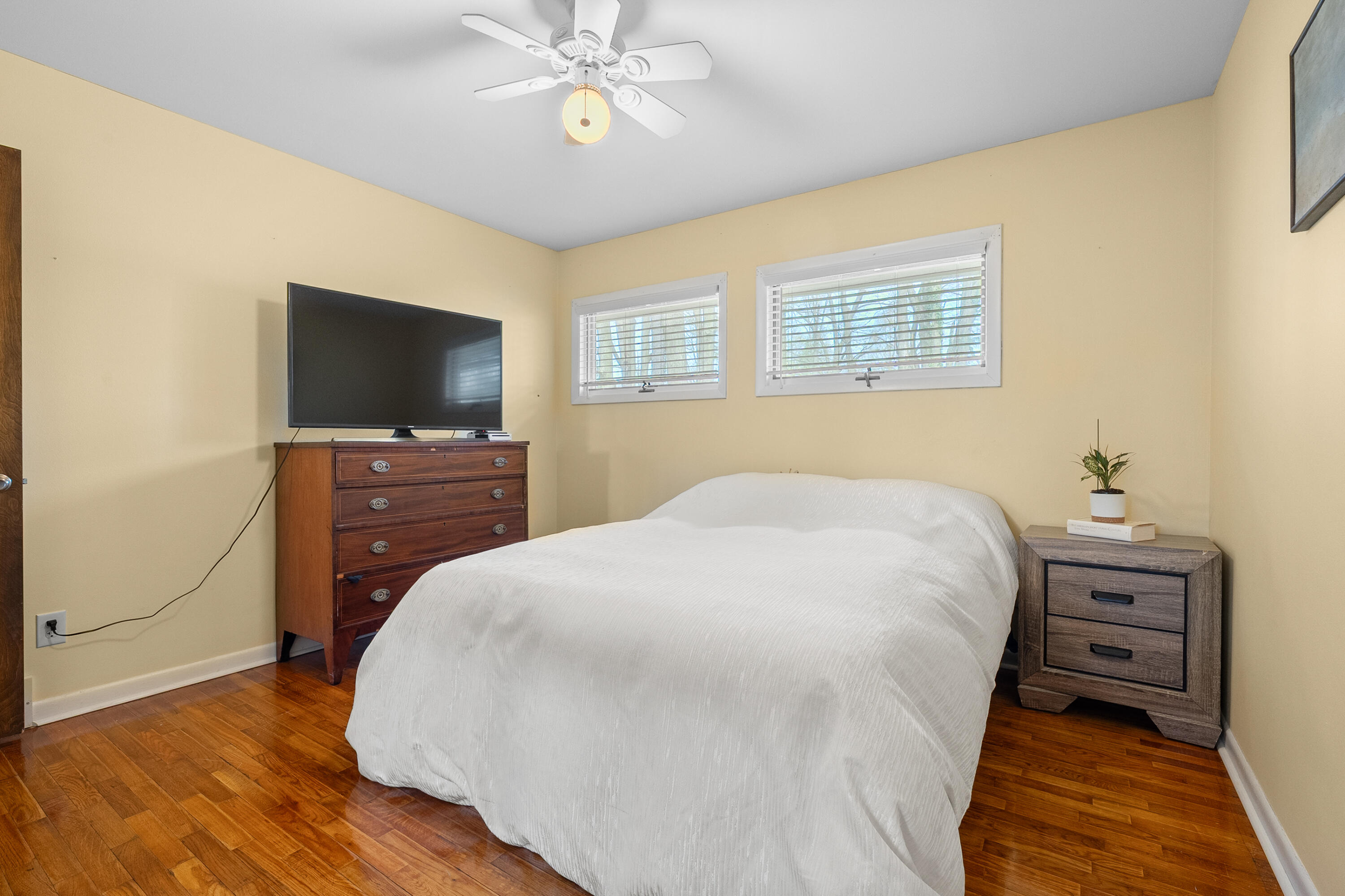 4428 Old Colony Road Kalamazoo, MI 49008 - Photo 23 of 43 Old Colony Rd 4428 Kalamazoo 49008-22