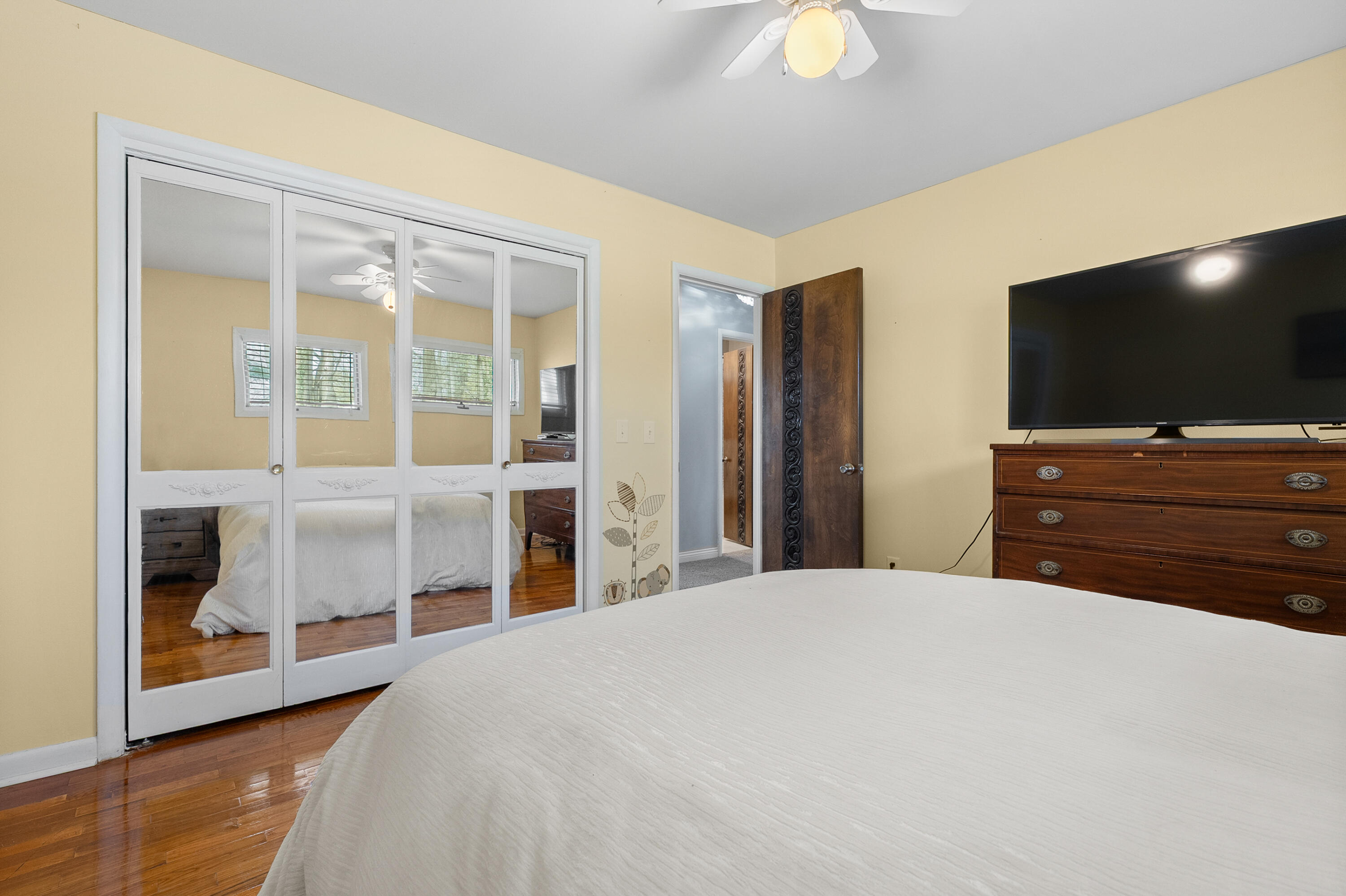 4428 Old Colony Road Kalamazoo, MI 49008 - Photo 24 of 43 Old Colony Rd 4428 Kalamazoo 49008-23