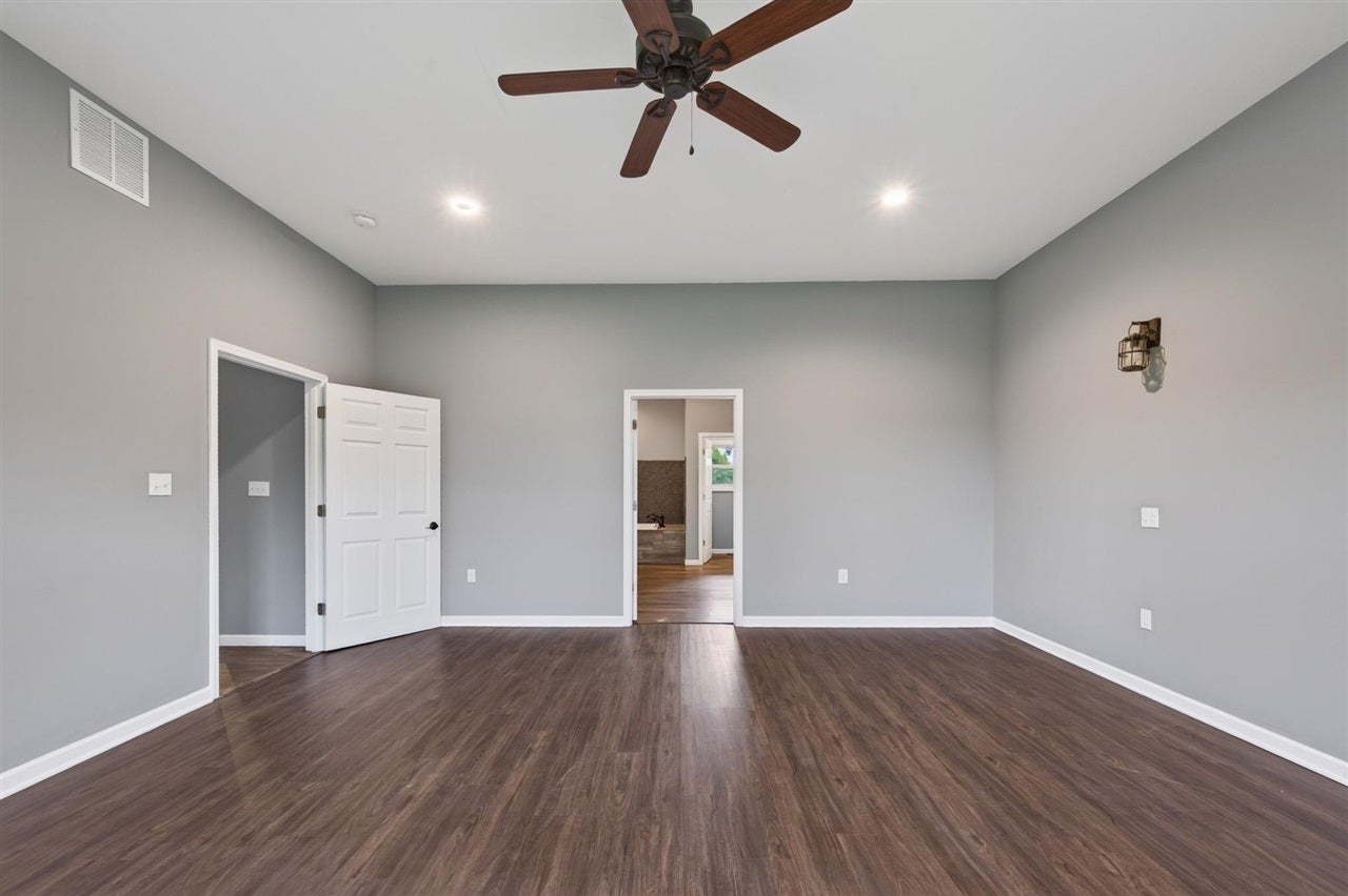 189 Jolertown Road Jetson, KY 42252 - Photo 7 of 49 Gallery Image 7