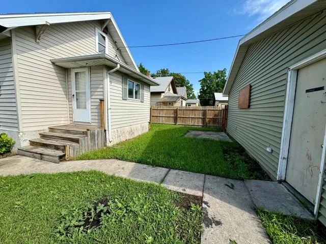 $80,000 | 316 10th Street North, Breckenridge, MN 56520