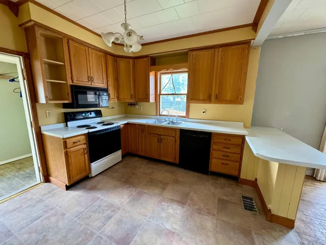 $80,000 | 316 10th Street North, Breckenridge, MN 56520