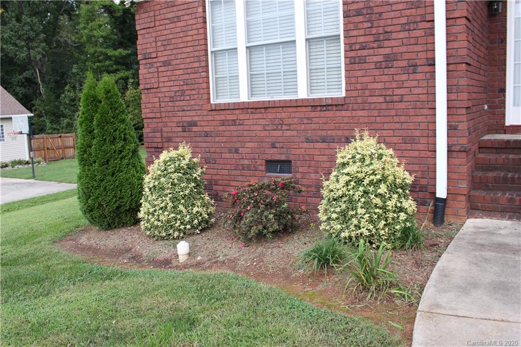 1129 Legion Club Road Salisbury, NC 28146 - Photo 3 of 42 Gallery Image 3
