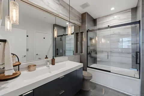 $645,000 | 530 K Street, Unit 1015, San Diego, CA 92101