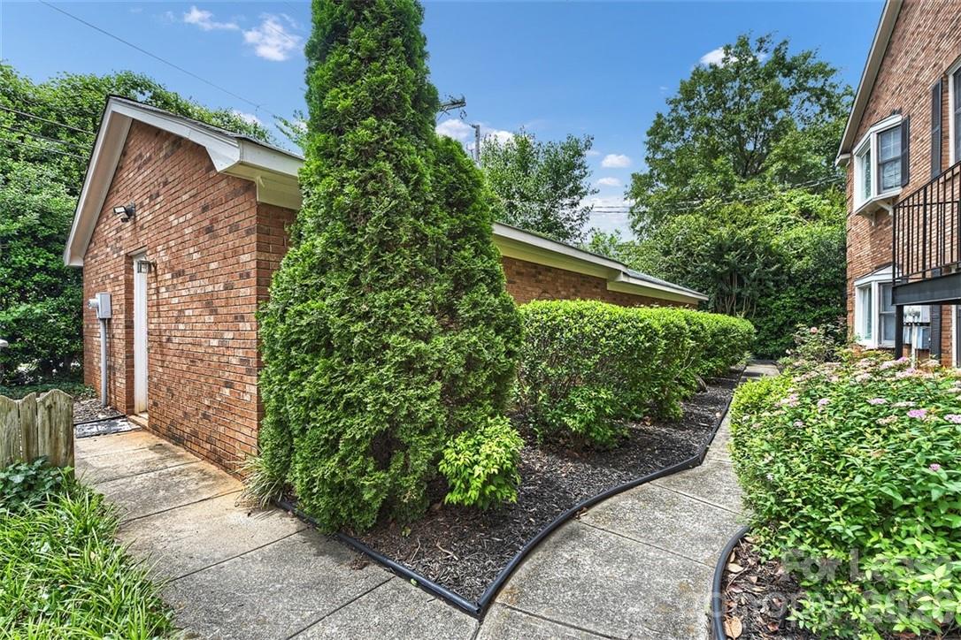 1016 Queens Road, Unit C Charlotte, NC 28207 - Photo 31 of 31 Gallery Image 31